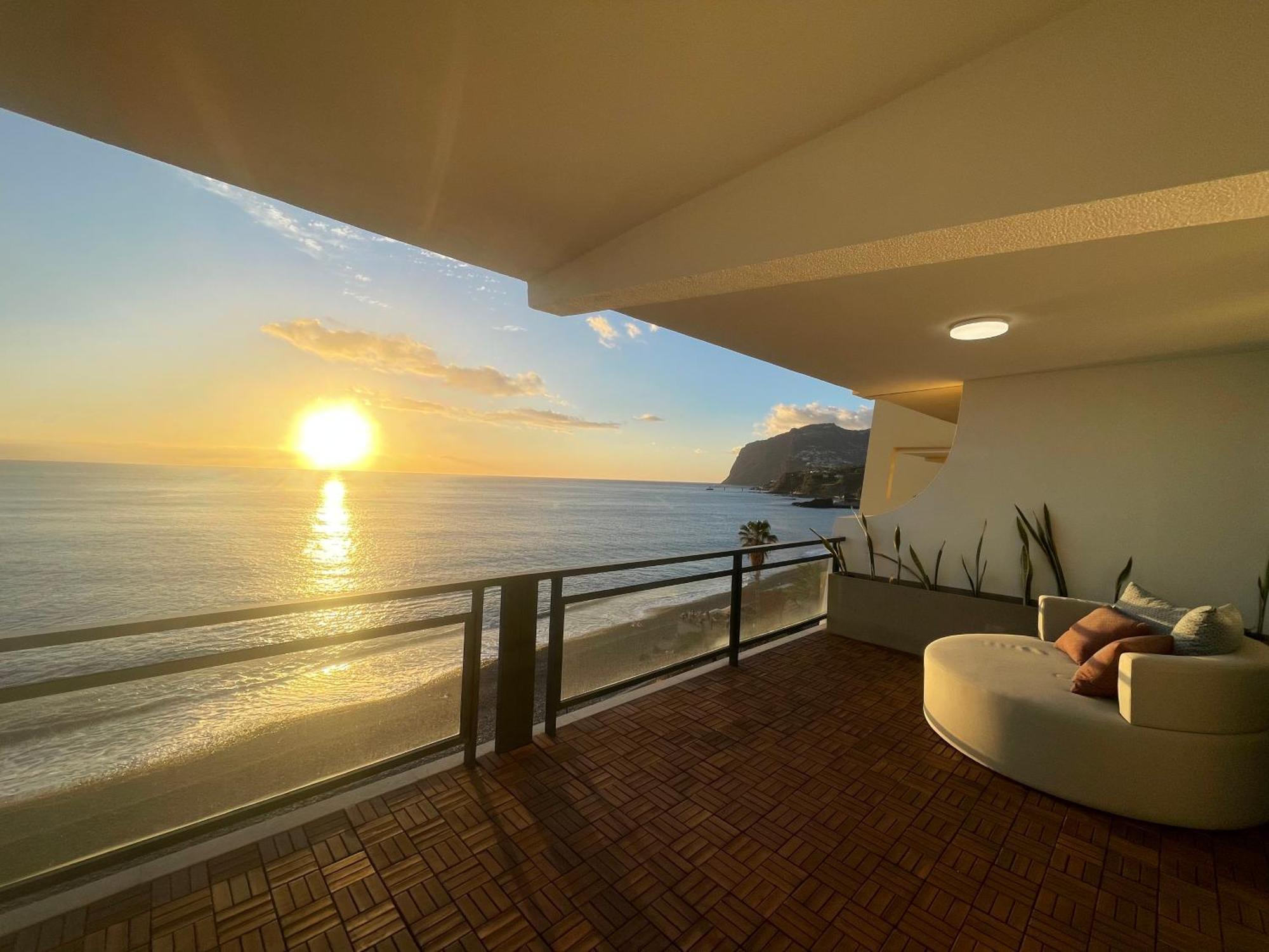 Sunset Views Apartment Funchal  Exterior photo